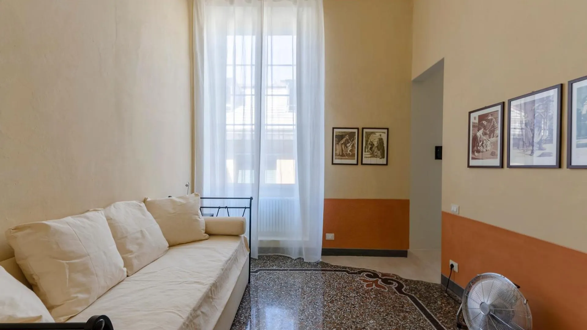 Precious Apartment Genova Historic Center - Happy Rentals